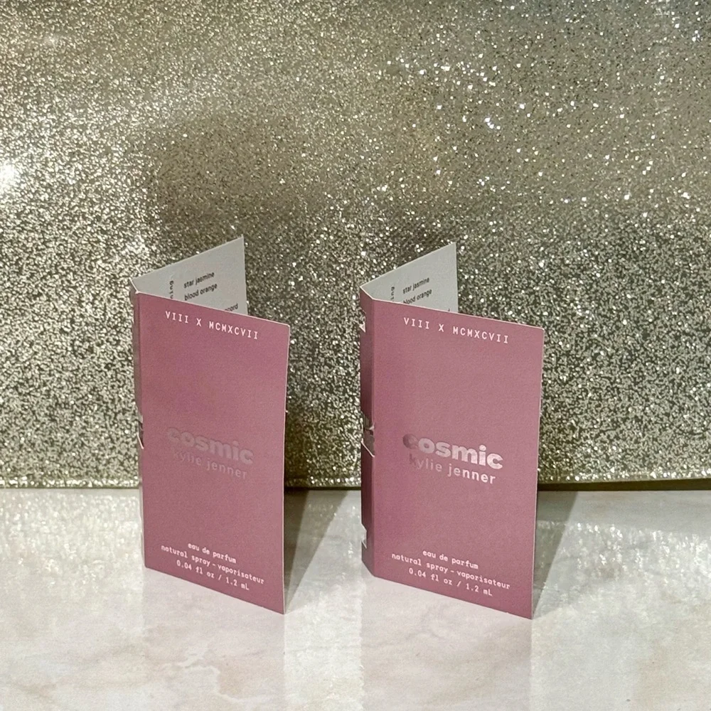5 for $25 item ๐บ Kylie Jenner Cosmic Samples x2 - Picture 1 of 4